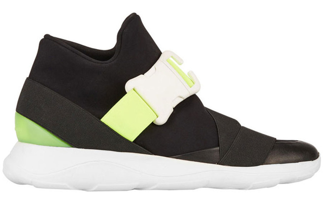  :    Christopher Kane