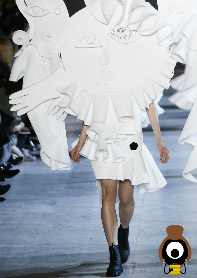 #SuzyCouture: Viktor & Rolf - Wearable Art?