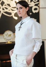 - Valentino       Tod's